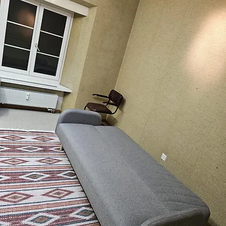 Saturn - Private With Private Toilet - Shared Kitchen And Shower - Old Town בית הארחה